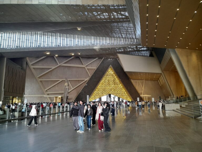 Egipto Moderno y Tesoros del Nuevo Museo