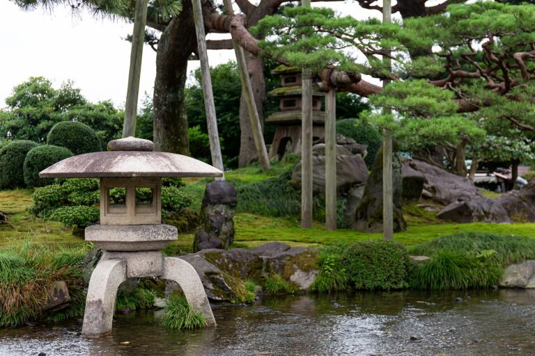 Hacia los Alpes Japoneses: Kanazawa y su Jardín Kenroku-en