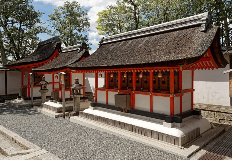 Los Mil Torii de Fushimi Inari y la Antigua Nara